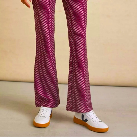 SALE!💐NWT Anthropologie Essential Slim Flare Pant - Picture 2 of 13